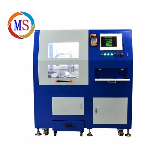 光纖激光切割機(jī)的選購(gòu)注意事項(xiàng)